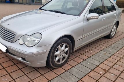 Mercedes-Benz C 180 148.650 km 4.000 &euro; Bietigheim-Bissingen 74321