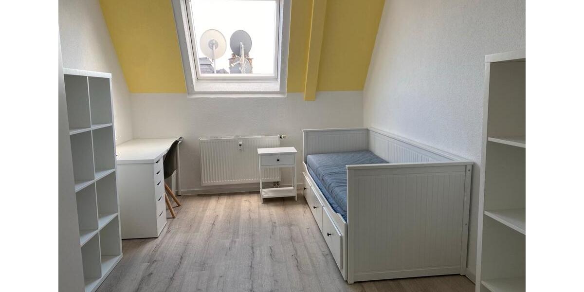 Maisonettenwohnung Neckarsulm - 5.5 Zimmer, 1 m&sup2;, 1.800&euro; | Angebot:25173146