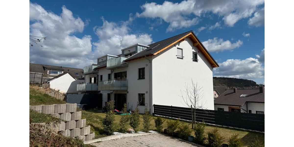Dachgeschoßwohnung Sinsheim - 3 Zimmer, 87 m&sup2;, 417.500&euro; | Angebot:26564552