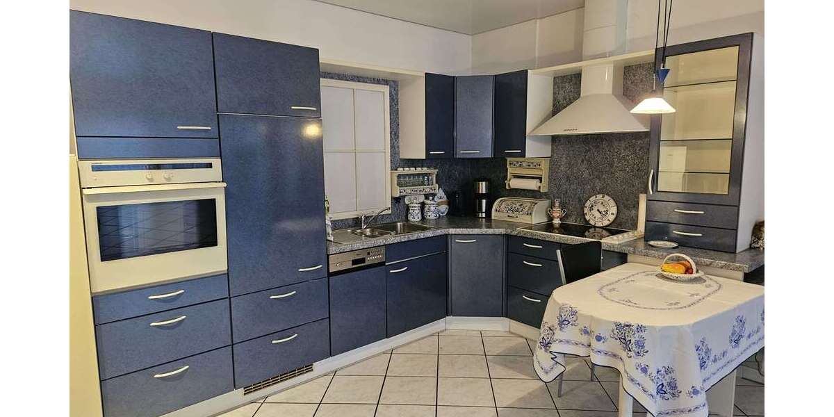 Etagenwohnung Markgröningen - 3.5 Zimmer, 128 m&sup2;, 359.000&euro; | Angebot:23512034