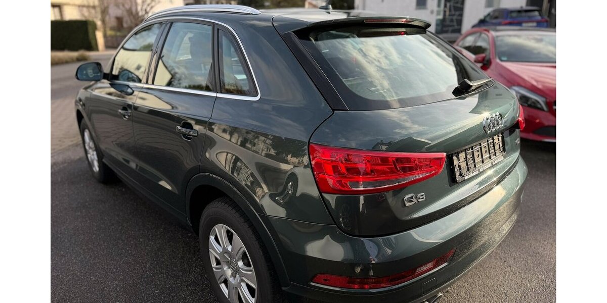 Audi Q3 2.0 TDI sport Navi Xenon SHZ AHK 117.000 km 16.990 &euro; Neckarsulm 74172