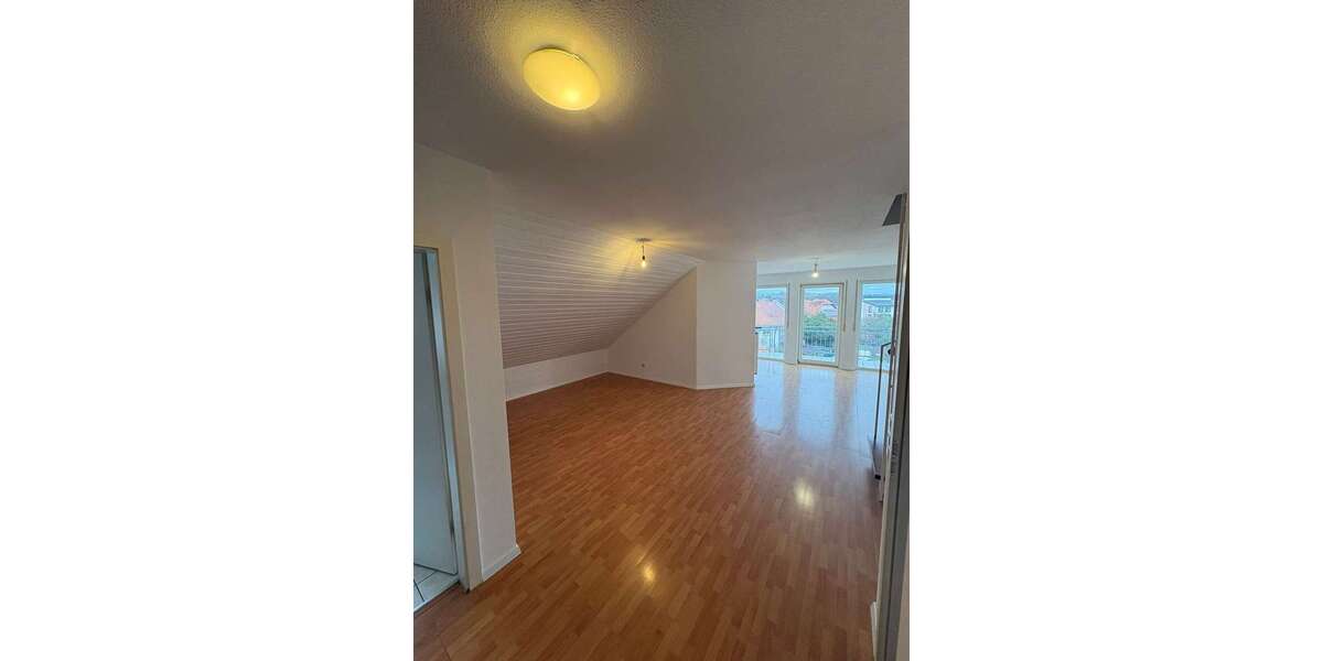 Etagenwohnung Mühlhausen - 2 Zimmer, 81 m&sup2;, 199.000&euro; | Angebot:24779086