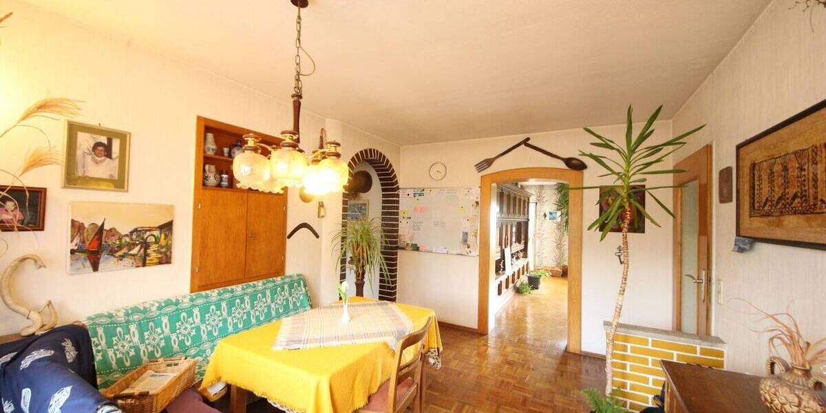 Einfamilienhaus Obrigheim - 7 Zimmer, 160 m&sup2;, 309.000&euro; | Angebot:25986789