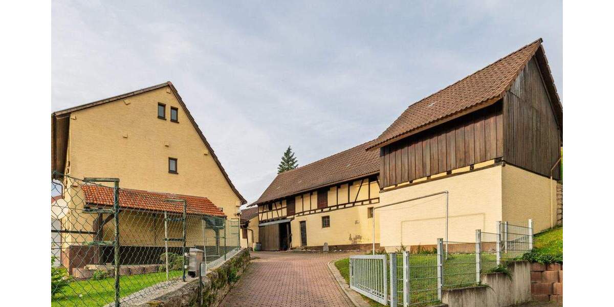 Einfamilienhaus Sinsheim / Steinsfurt Steinsfurt - 5 Zimmer, 131 m&sup2;, 429.000&euro; | Angebot:25696832