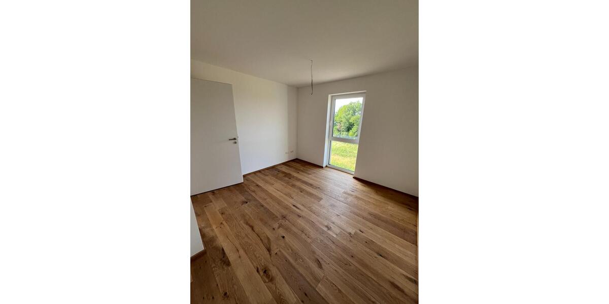 Etagenwohnung Bad Wimpfen - 4.5 Zimmer, 99 m&sup2;, 1.710&euro; | Angebot:23553376