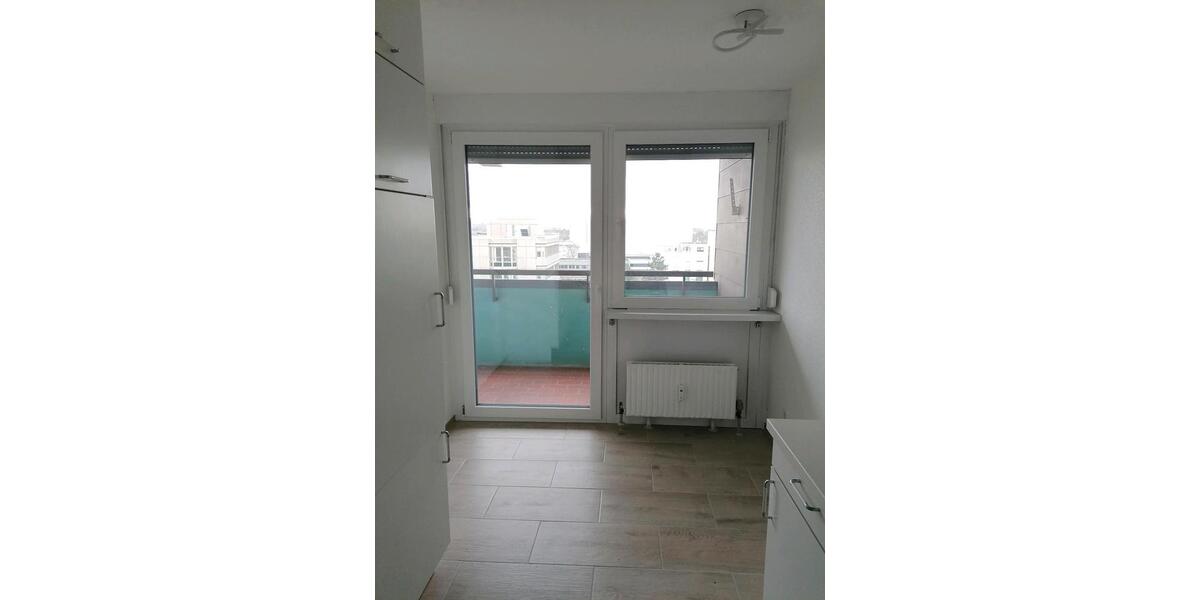 Etagenwohnung Heilbronn Kernstadt - 3 Zimmer, 83 m&sup2;, 299.000&euro; | Angebot:24526317