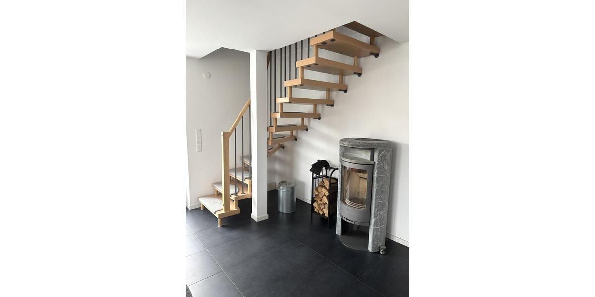 Maisonettenwohnung Heilbronn Frankenbach - 4.5 Zimmer, 140 m&sup2;, 1.650&euro; | Angebot:25972432