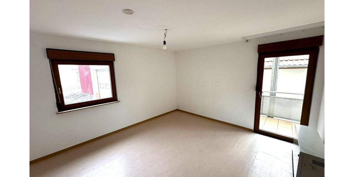 Einfamilienhaus Lobbach / Waldwimmersbach Waldwimmersbach - 9 Zimmer, 200 m&sup2;, 299.000&euro; | Angebot:25693260