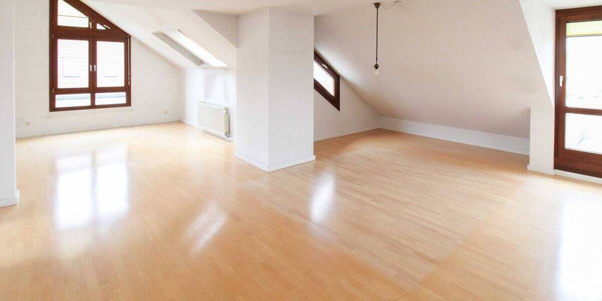 Etagenwohnung Bietigheim-Bissingen Bietigheim - 4 Zimmer, 106 m&sup2;, 299.000&euro; | Angebot:26789709