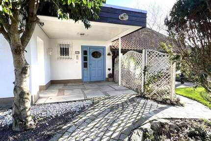 Haus Wiesloch - 8 Zimmer, 244 m&sup2;, 725.000&euro; | Angebot:25991922