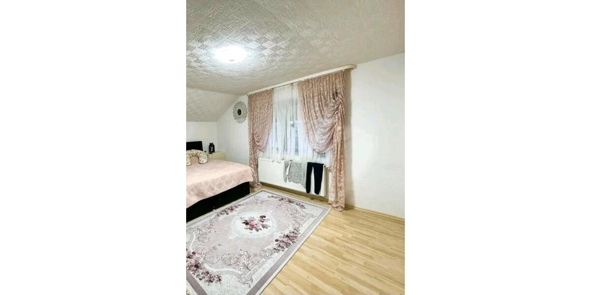 Mehrfamilienhaus, Wohnhaus Ittlingen - 13 Zimmer, 262 m&sup2;, 650.000&euro; | Angebot:23732489