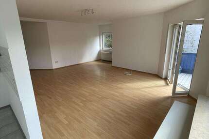 Wohnung Sinsheim - 3.5 Zimmer, 94 m&sup2;, 940&euro; | Angebot:27391202
