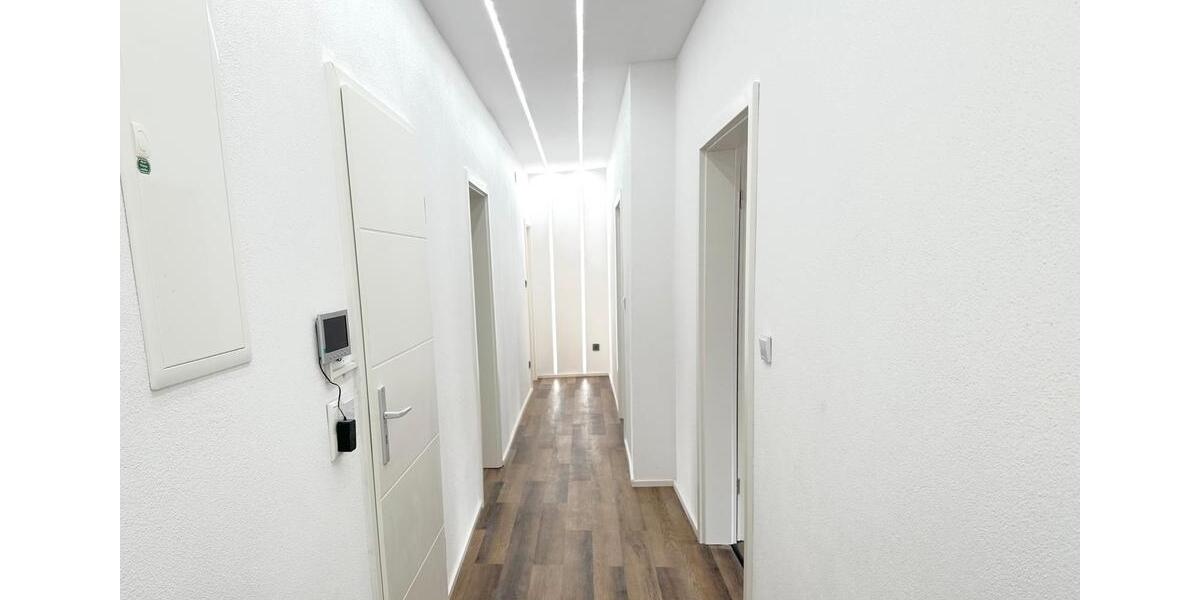 Mehrfamilienhaus, Wohnhaus Bretten - 9 Zimmer, 250 m&sup2;, 895.000&euro; | Angebot:26610987