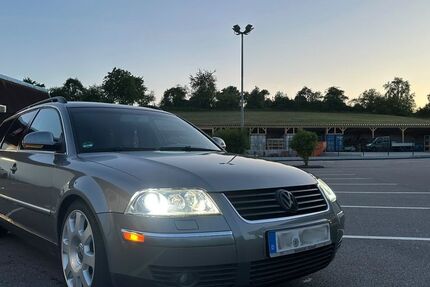 VW Passat Variant 361.000 km 4.899 &euro; Helmstadt 74921