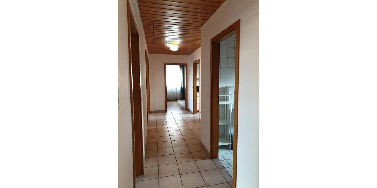 Mehrfamilienhaus, Wohnhaus Heilbronn Frankenbach - 3.5 Zimmer, 72 m&sup2;, 288.000&euro; | Angebot:25287889