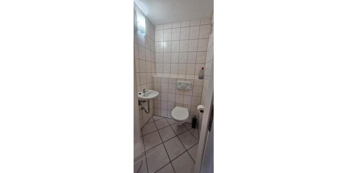 Erdgeschoßwohnung Mosbach - 3 Zimmer, 70 m&sup2;, 600&euro; | Angebot:25953938