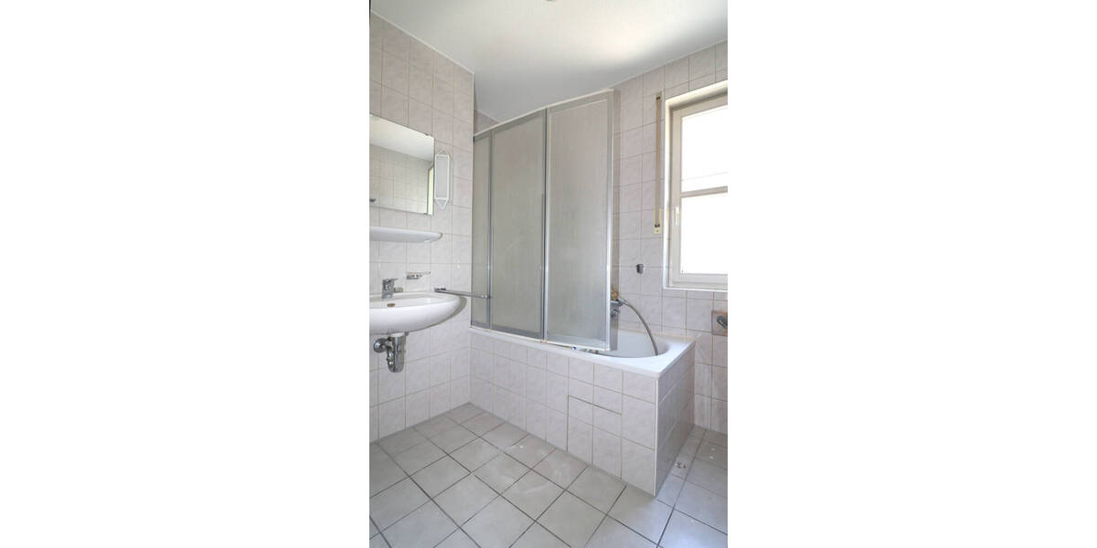 Etagenwohnung Heilbronn - 2 Zimmer, 60 m&sup2;, 235.000&euro; | Angebot:25730279