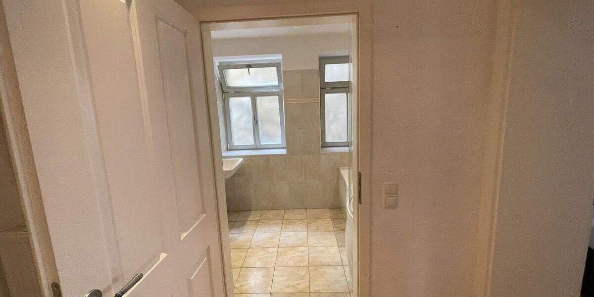 Etagenwohnung Sinsheim-Hilsbach Hilsbach - 2 Zimmer, 72 m&sup2;, 800&euro; | Angebot:25873749