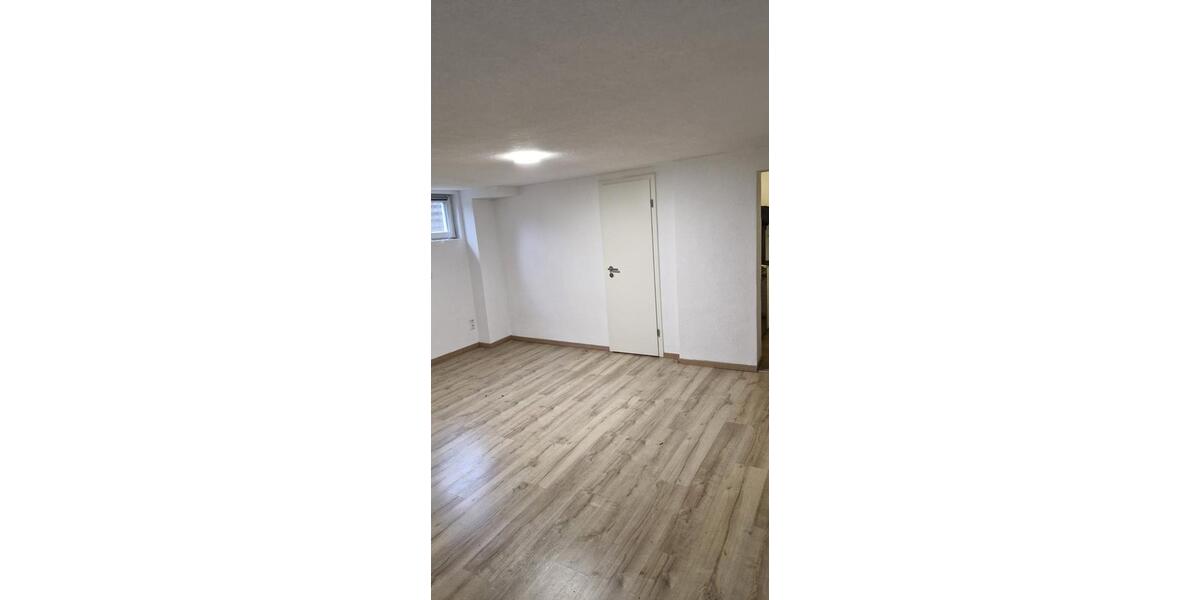 Etagenwohnung Besigheim - 1 Zimmer, 35 m&sup2;, 600&euro; | Angebot:25842350