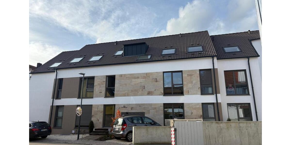 Erdgeschoßwohnung Brackenheim - 4 Zimmer, 105 m&sup2;, 1.300&euro; | Angebot:24875384