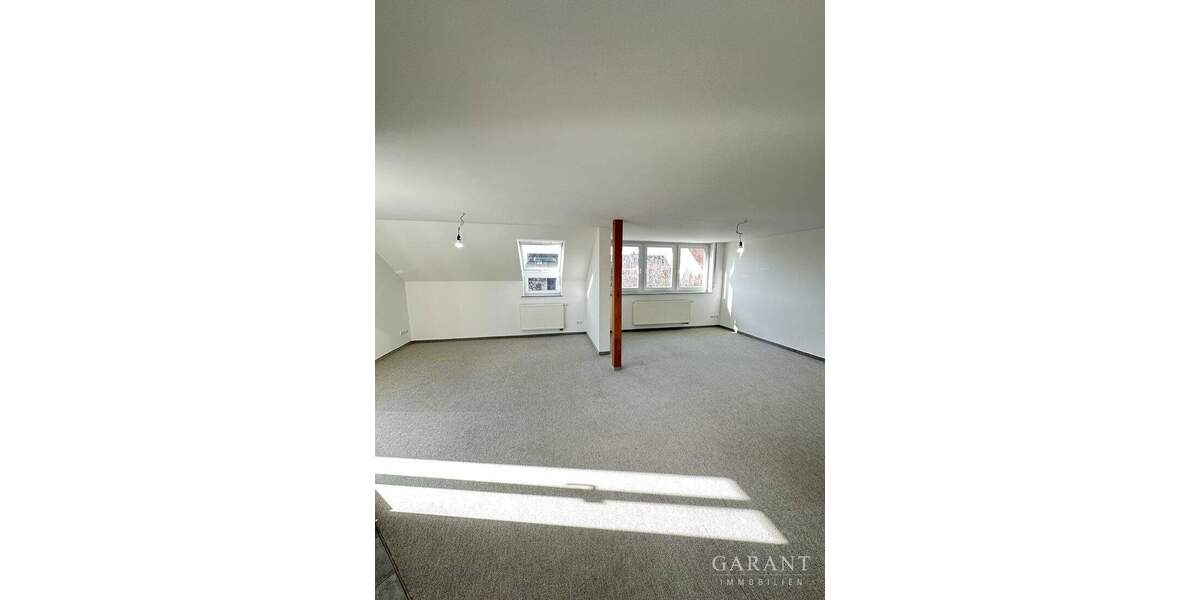 Einfamilienhaus Heilbronn Kernstadt - 6 Zimmer, 245 m&sup2;, 3.200&euro; | Angebot:25682750