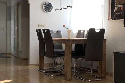 Haus Wiesloch - 7 Zimmer, 163 m&sup2;, 650.000&euro; | Angebot:25880301