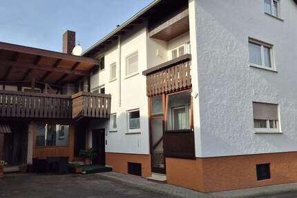 Haus Eppingen - 12 Zimmer, 270 m&sup2;, 625.000&euro; | Angebot:26016616