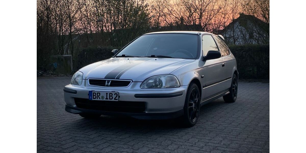 Honda Civic 133.700 km 3.500 &euro; Ubstadt 76698