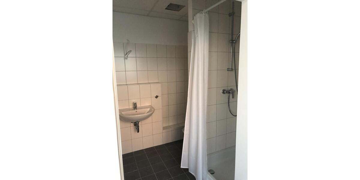 Gewerbeobjekt Leingarten - 1.300&euro; | Angebot:25709036