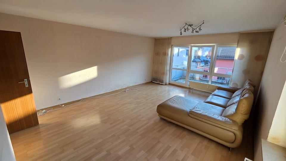 Etagenwohnung Pleidelsheim - 3 Zimmer, 77 m&sup2;, 285.000&euro; | Angebot:24296415