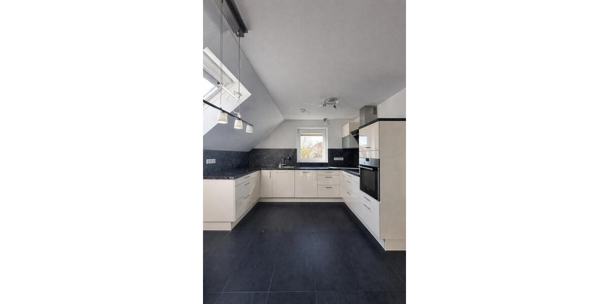 Maisonettenwohnung Heilbronn Frankenbach - 4.5 Zimmer, 140 m&sup2;, 1.550&euro; | Angebot:26661465