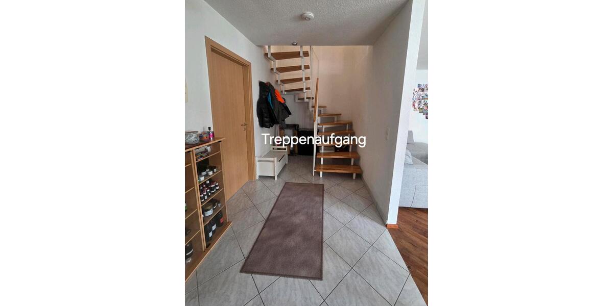 Maisonettenwohnung Brackenheim - 4 Zimmer, 121 m&sup2;, 1.210&euro; | Angebot:25789598