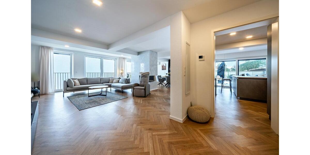 Etagenwohnung Mosbach - 3 Zimmer, 150 m&sup2;, 1.700&euro; | Angebot:25069487