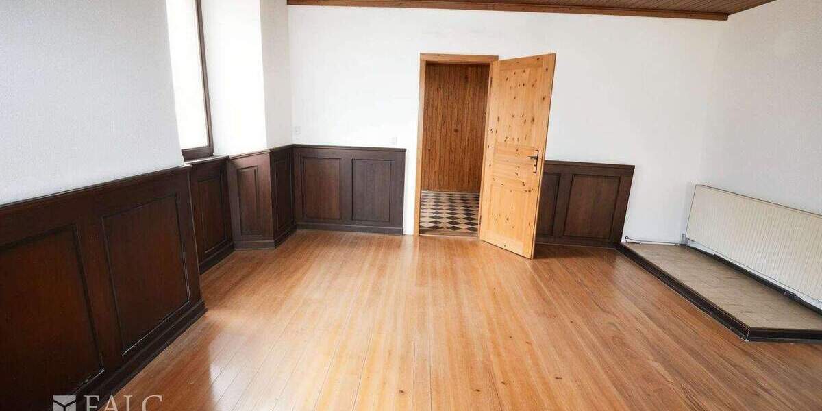 Mehrfamilienhaus, Wohnhaus Angelbachtal - 5 Zimmer, 372 m&sup2;, 350.000&euro; | Angebot:25697197