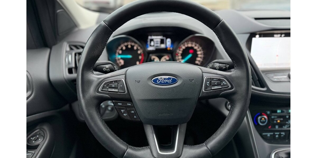 Ford Kuga 1.5 Cool & Connect 84.000 km 8.990 &euro; Neckarsulm 74172