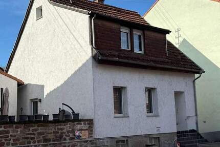 Haus Wiesloch - 1 Zimmer, 335 m&sup2;, 599.000&euro; | Angebot:25799428