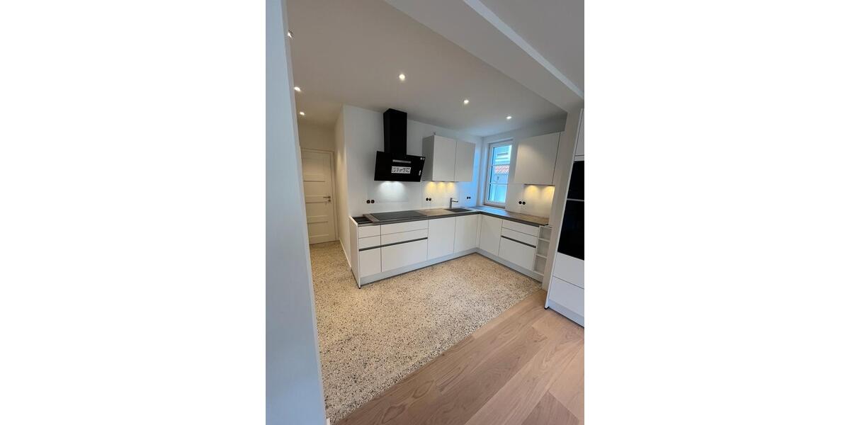 Hochparterre Bietigheim-Bissingen Bissingen - 5 Zimmer, 98 m&sup2;, 2.100&euro; | Angebot:24339014