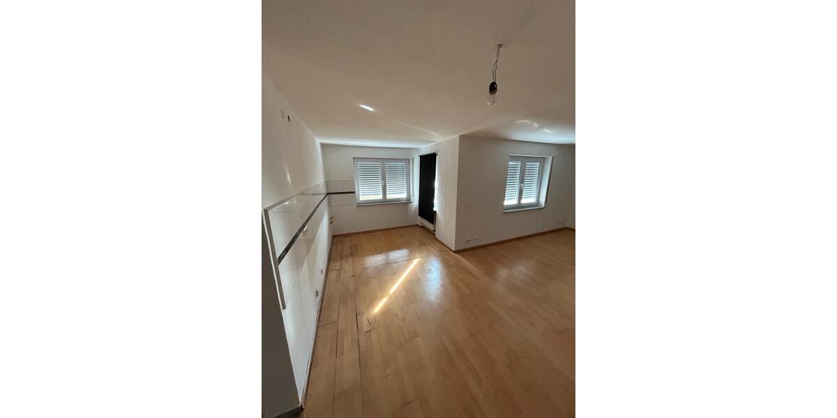 Erdgeschoßwohnung Heilbronn Kernstadt - 2 Zimmer, 60 m&sup2;, 650&euro; | Angebot:25405702