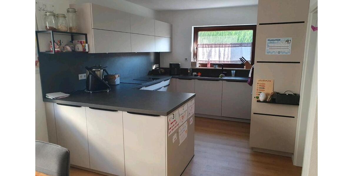 Einfamilienhaus Massenbachhausen - 6 Zimmer, 220 m&sup2;, 675.000&euro; | Angebot:27112634