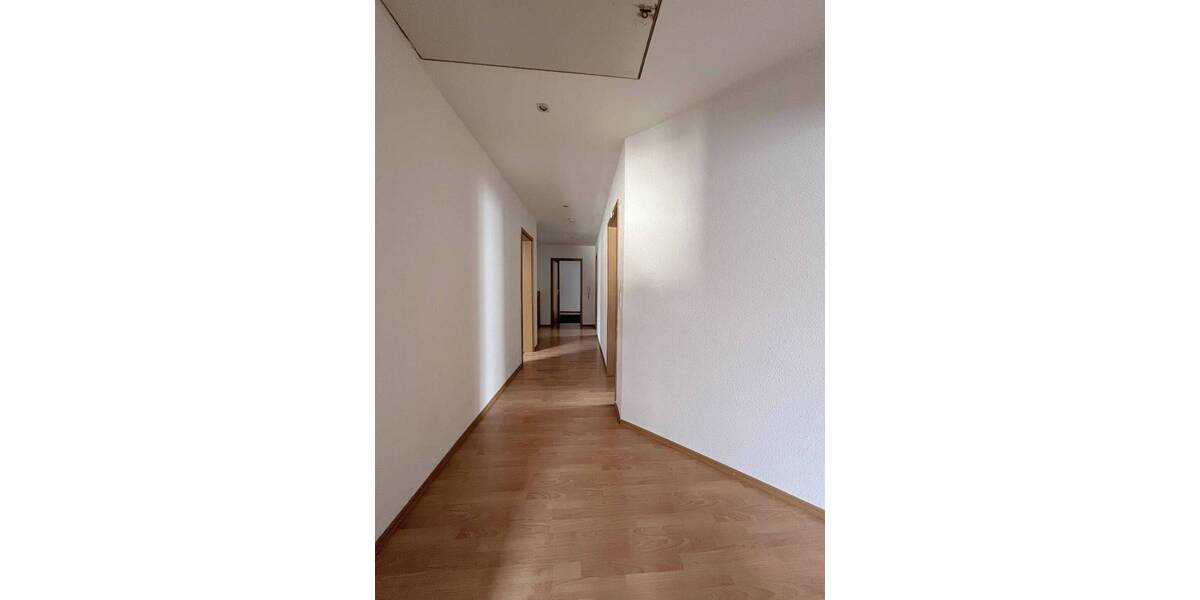 Einfamilienhaus Bruchsal Helmsheim - 7 Zimmer, 153 m&sup2;, 599.000&euro; | Angebot:25745787