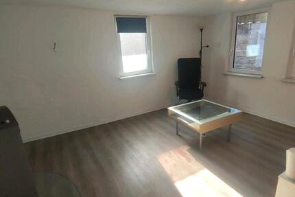 Haus Ötisheim - 4 Zimmer, 80 m&sup2;, 750&euro; | Angebot:27620288
