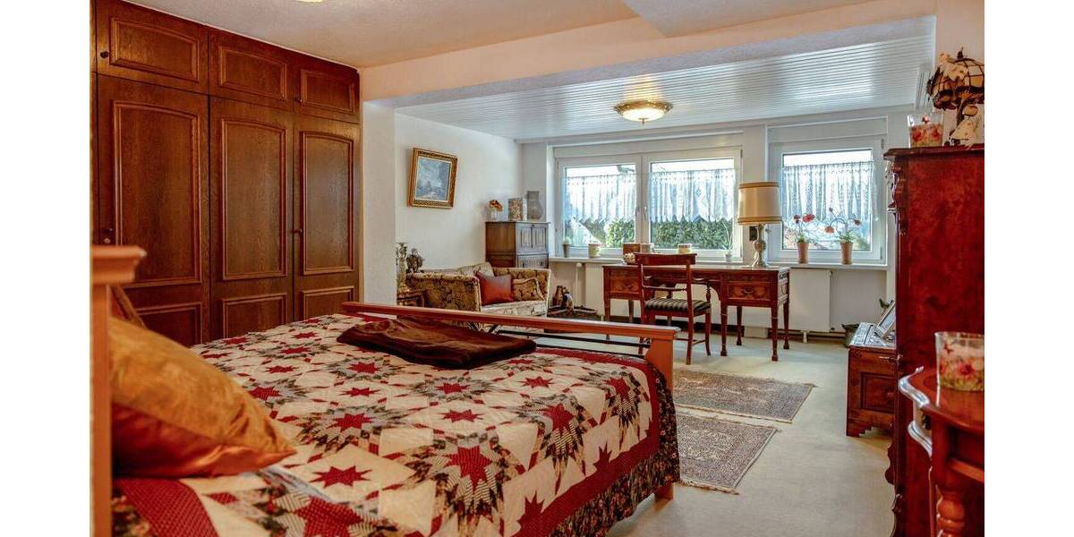 Einfamilienhaus Östringen Tiefenbach - 6 Zimmer, 225 m&sup2;, 995.000&euro; | Angebot:26672744