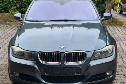 BMW 330 175.594 km 9.000 &euro; Heilbronn 74078