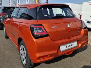 Suzuki Swift 1.2 Dualjet Hybrid MT Comfort 2.500 km 19.690 &euro; Obrigheim-Asbach 74847