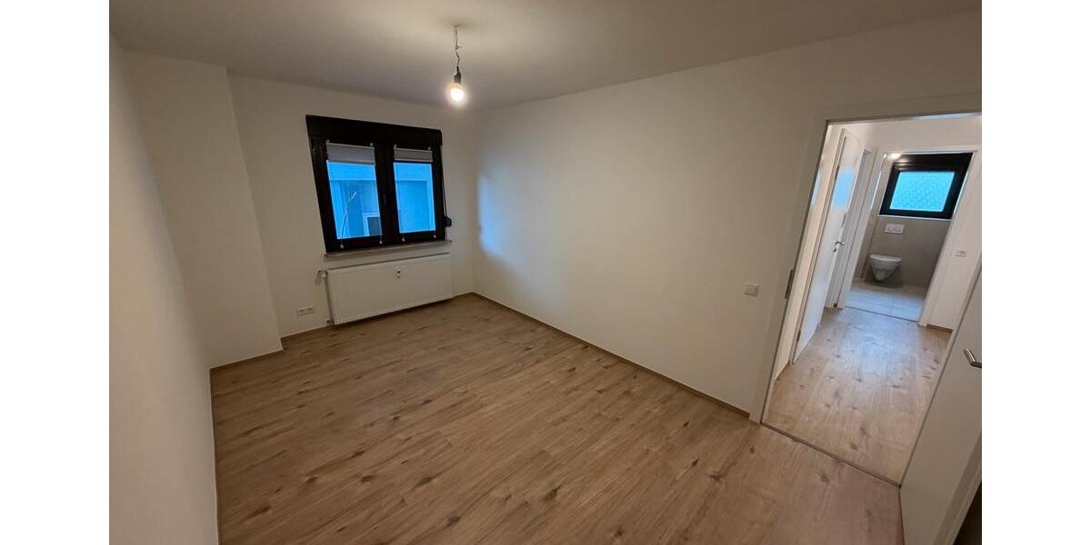 Erdgeschoßwohnung Bruchsal - 2 Zimmer, 62 m&sup2;, 850&euro; | Angebot:25647332