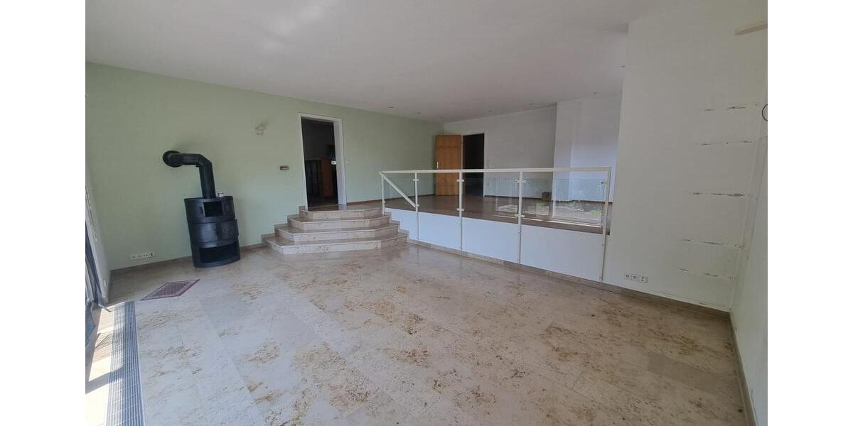 Einfamilienhaus Maulbronn - 5 Zimmer, 220 m&sup2;, 479.000&euro; | Angebot:25855546