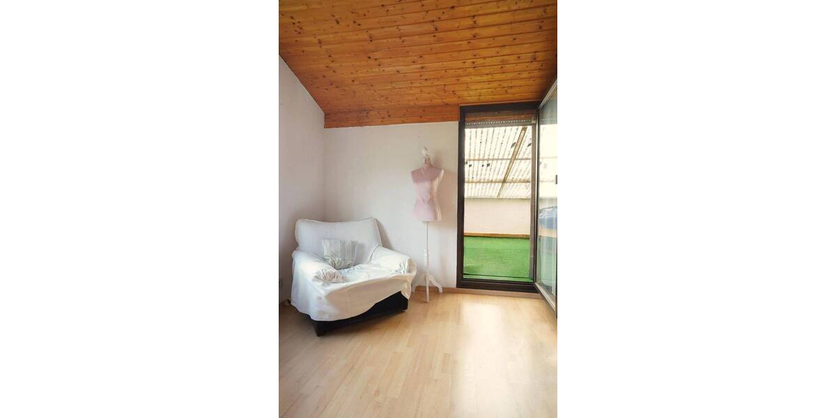 Doppelhaushälfte Leimen - 7 Zimmer, 207 m&sup2;, 699.000&euro; | Angebot:25706294