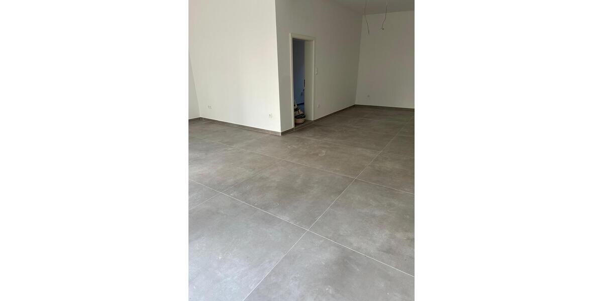 Gewerbeobjekt Neckarsulm - 2.500&euro; | Angebot:24771358