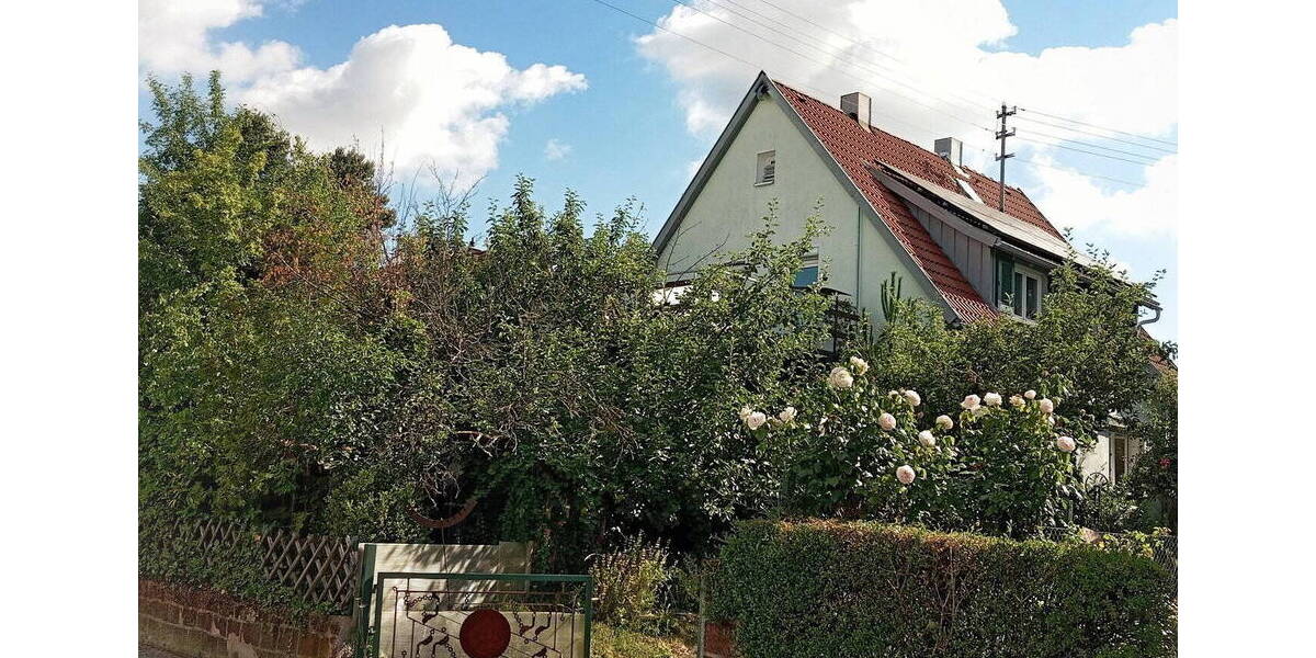 Einfamilienhaus Brackenheim Meimsheim - 8 Zimmer, 136 m&sup2;, 375.000&euro; | Angebot:25938507