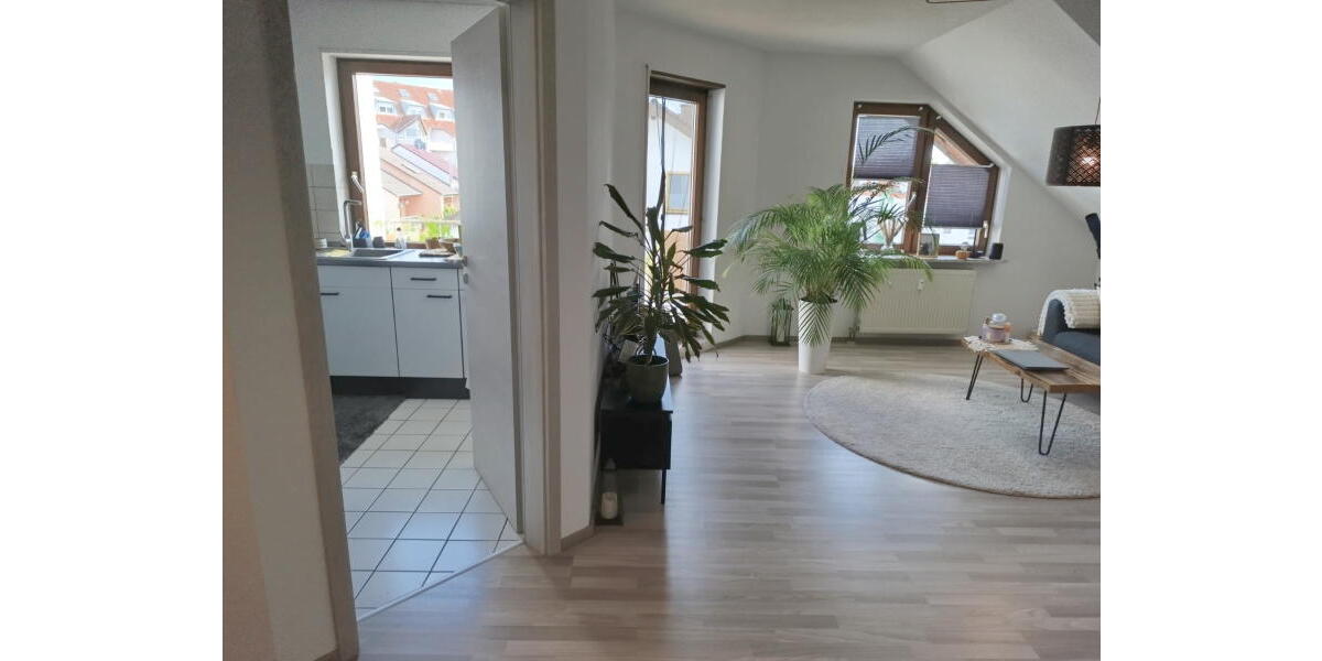 ObjNr:19746 - Wunderschöne und licht durchflutete 4 Zimmer ETW in zentraler Lage von Leimen - Etagenwohnung Leimen | Angebot:22894112